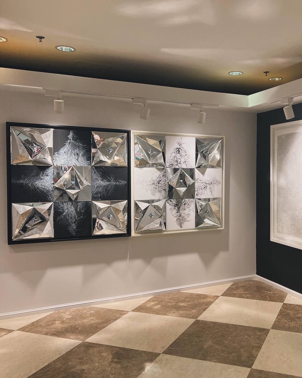 gallery grid image
